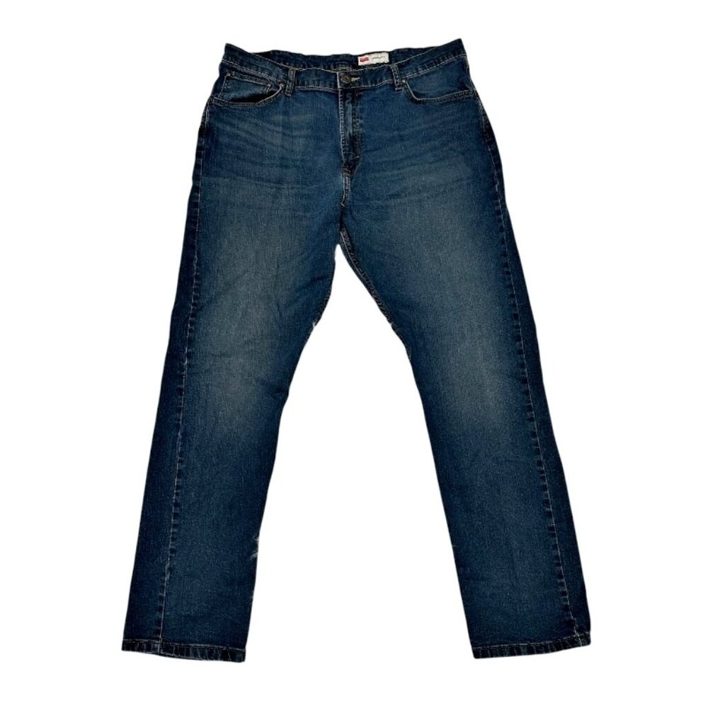 Wrangler Mens Jeans Size 38x32 Athletic Fit Blue Medium Wash Cowboy Western